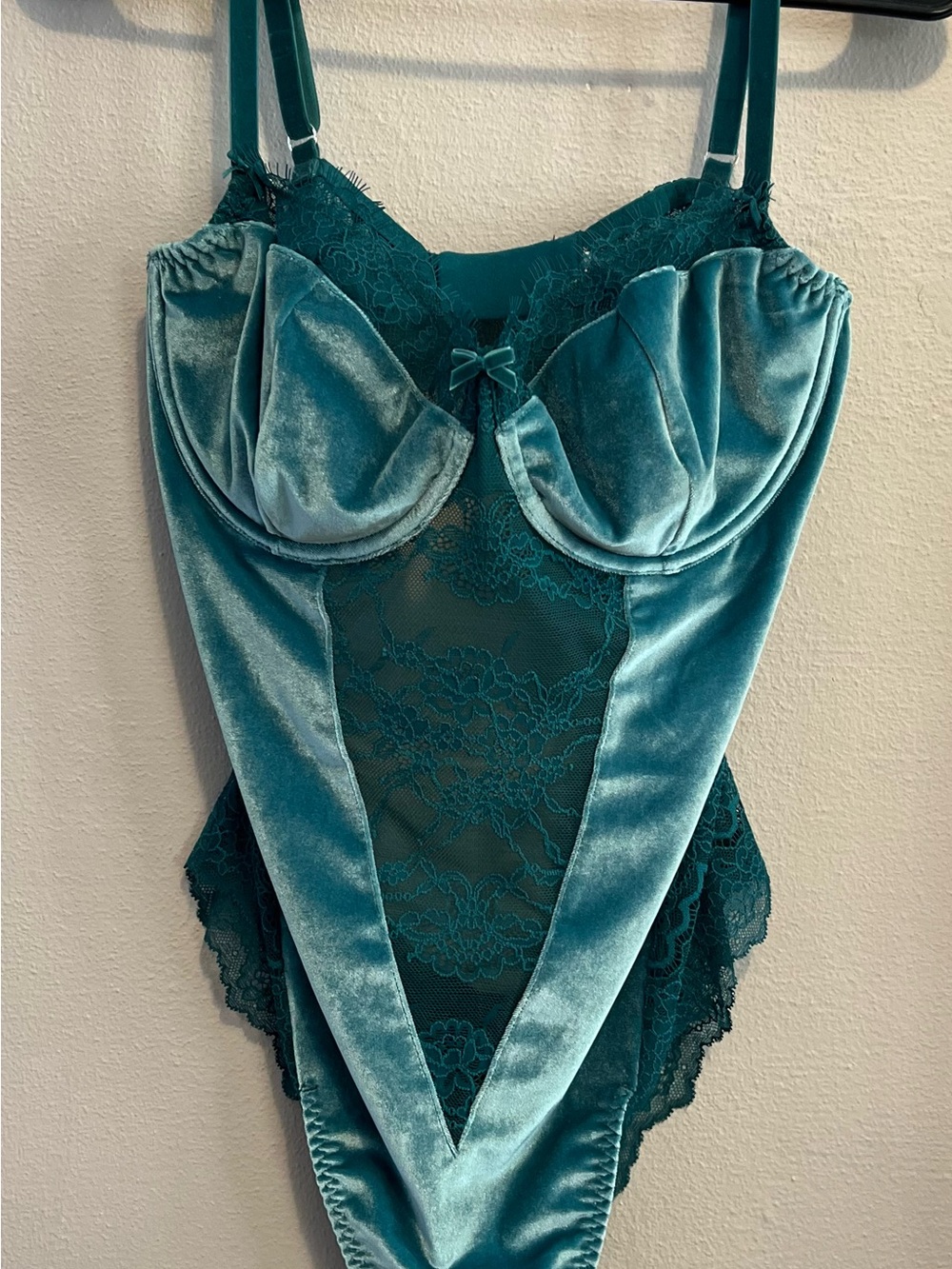 Victoria Secret Velvet & Lace Teal Teddy